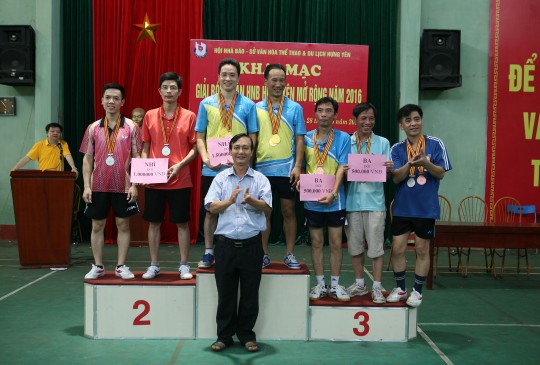 DONEXsport đồng hành tài trợ giải bóng bàn Hội Nhà báo Hưng Yên