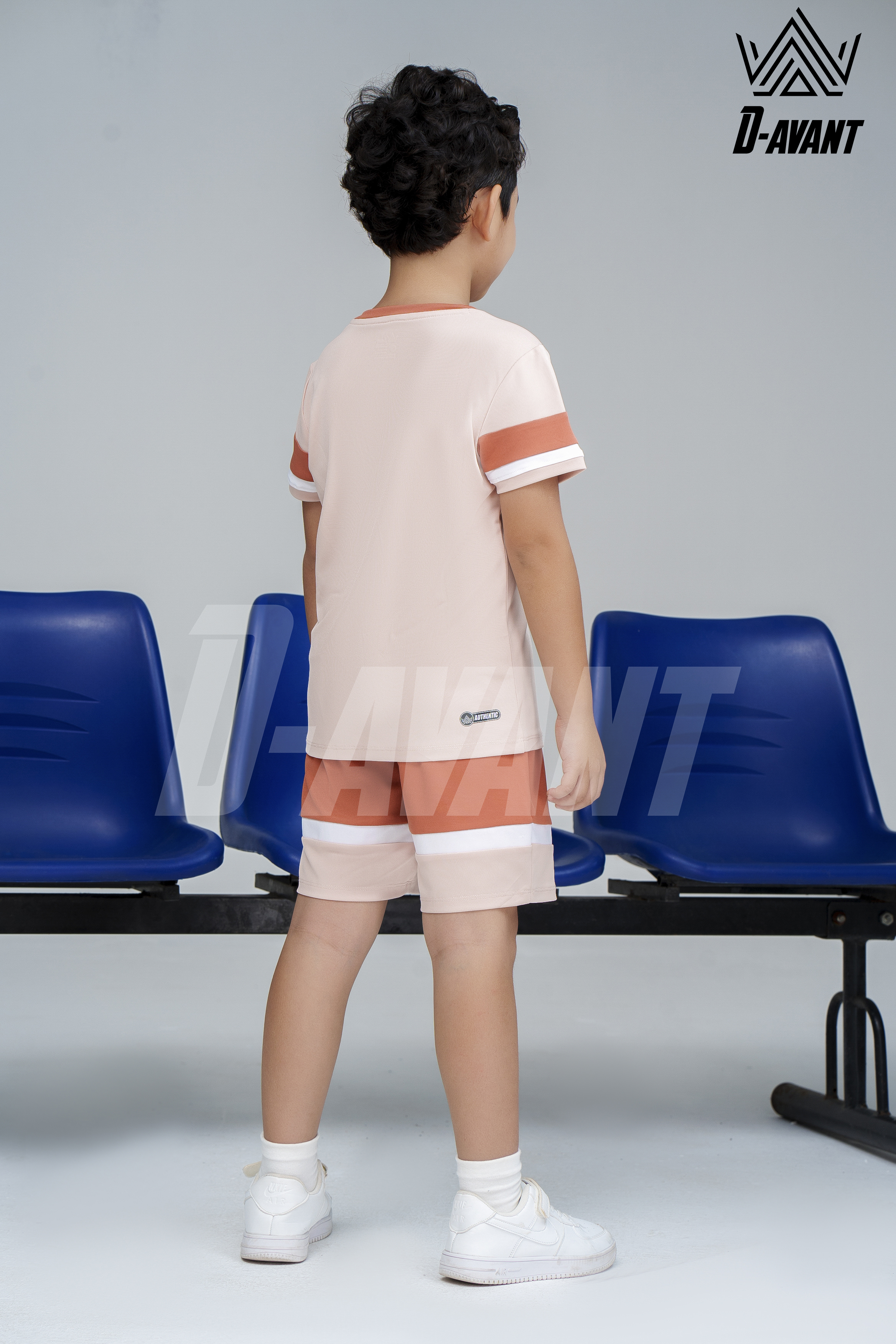 Bộ thể thao trẻ em TCB-1021 Be phối Ca Cao